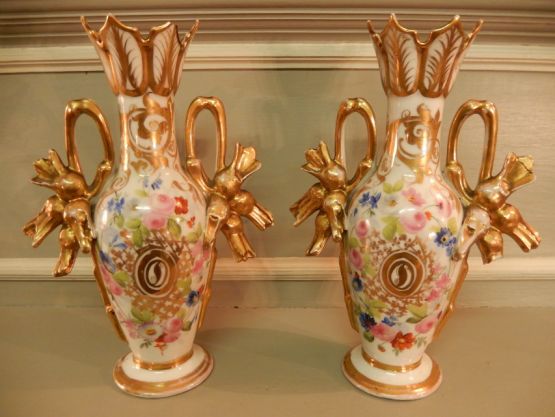 Фарфоровые вазы, 1880 г.