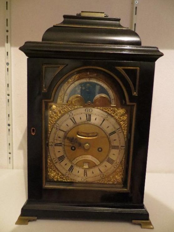 Часы на подставке Edward Stevens, 1786 г.