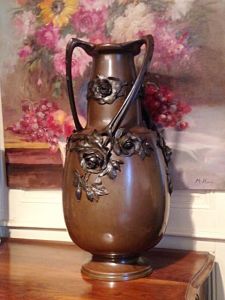 Большая бронзовая ваза, Ар-нуво, 1900-е гг.