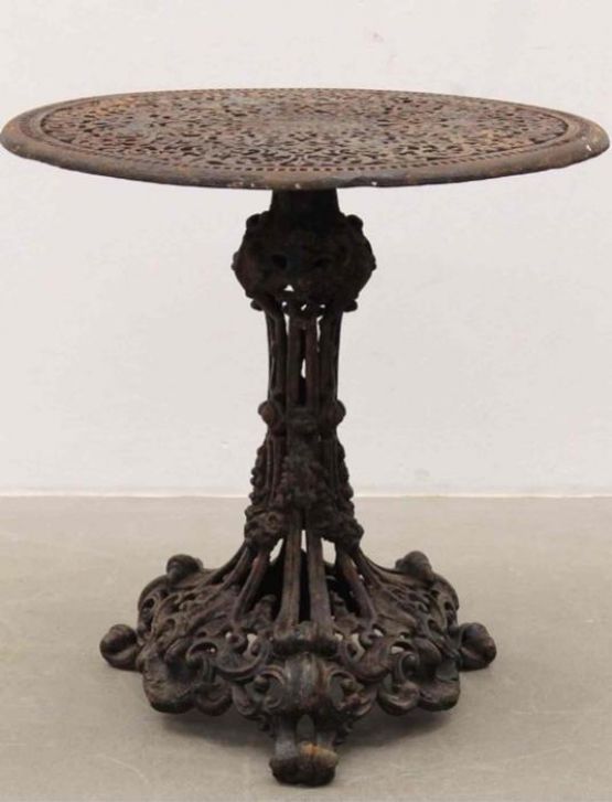 Садовый стол из железа, 1860 г.
