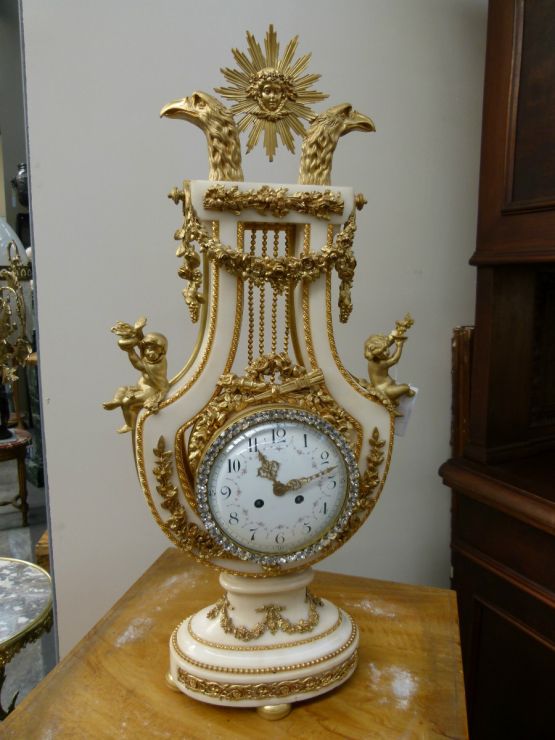 Часы в стиле Людовика XVI, 74 см