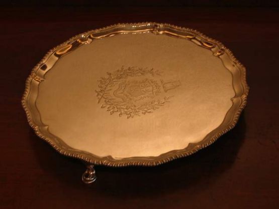 Серебряный поднос, Лондон 1771 г.