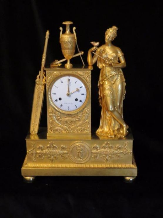 Часы в с фигурой женщины,  1810 г.