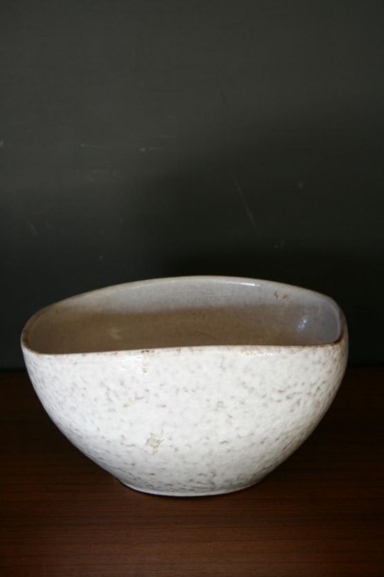 Прямоугольная керамическая чаша
