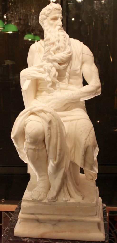 Скульптура Моисея из каррарского мрамора, XVIII в.